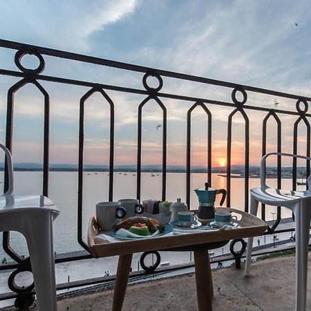 Duomo Seaside Deluxe Apartment By Ortigia Apartments 锡拉库扎 外观 照片