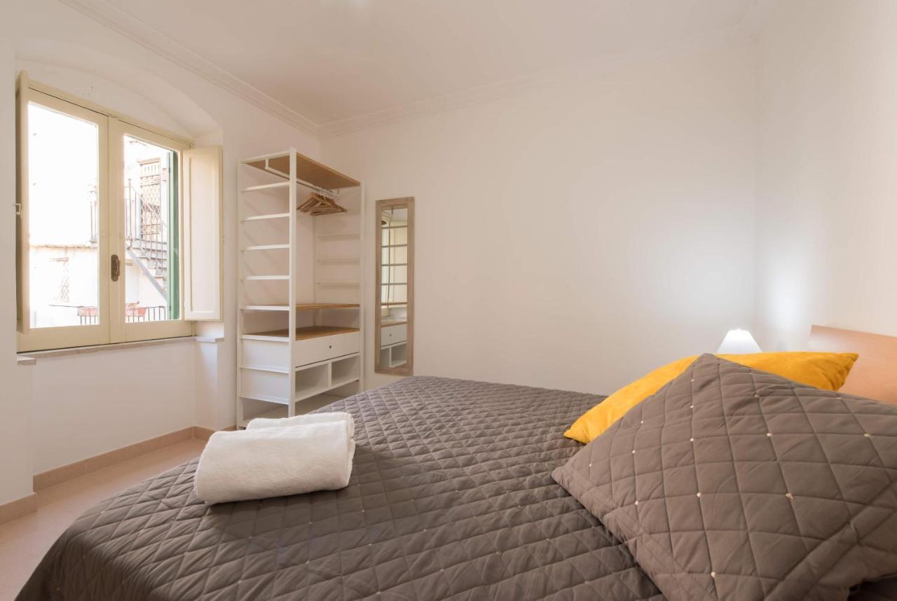 Duomo Seaside Deluxe Apartment By Ortigia Apartments 锡拉库扎 外观 照片