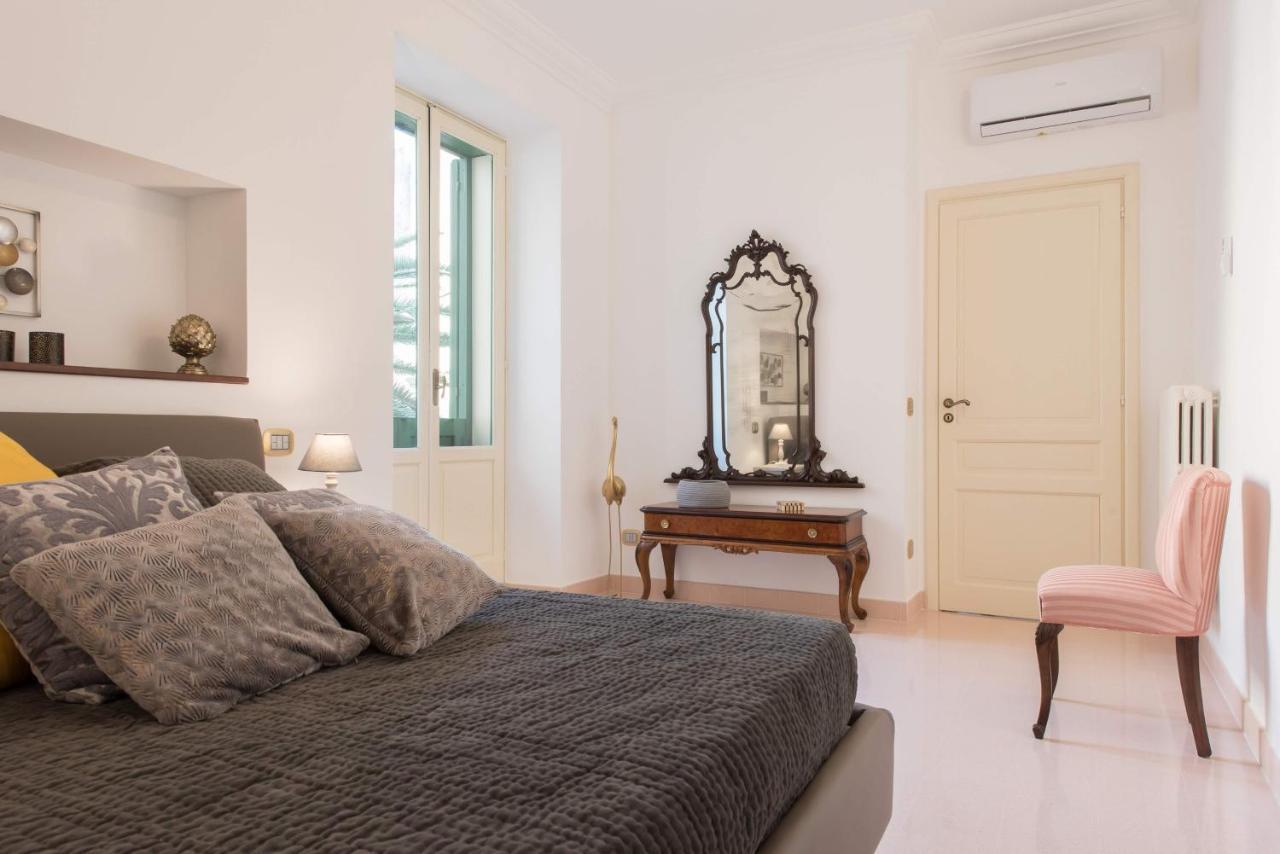 Duomo Seaside Deluxe Apartment By Ortigia Apartments 锡拉库扎 外观 照片