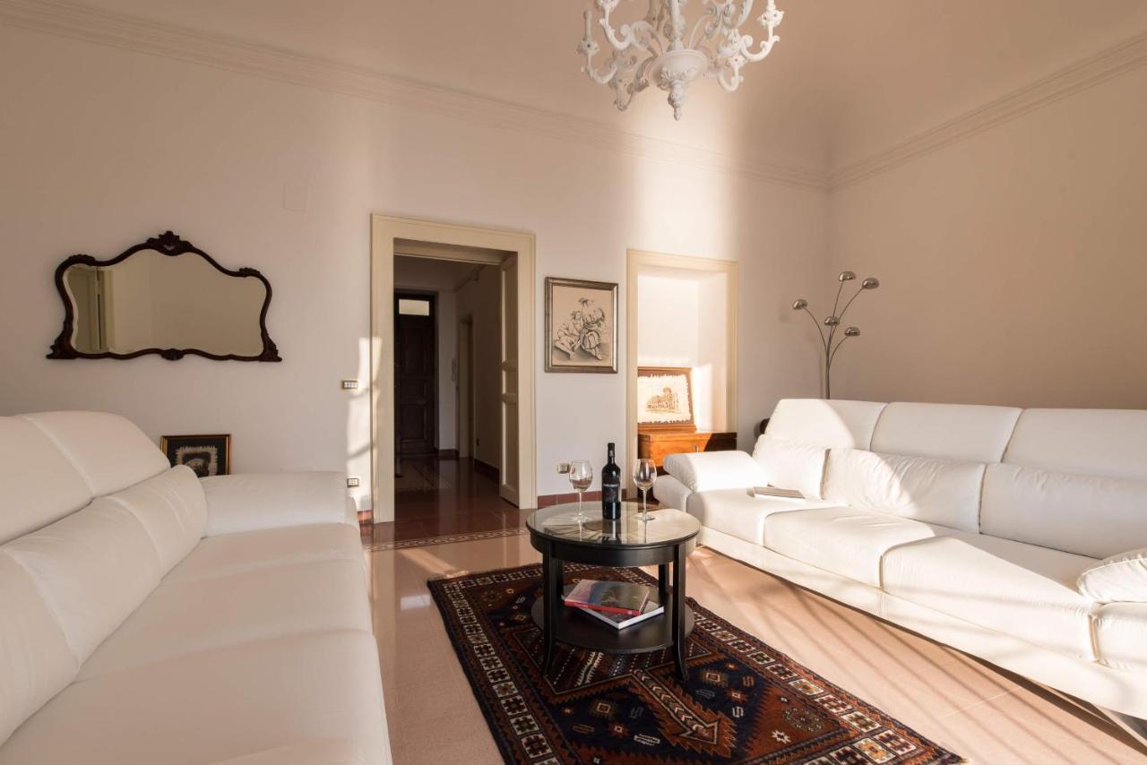 Duomo Seaside Deluxe Apartment By Ortigia Apartments 锡拉库扎 外观 照片